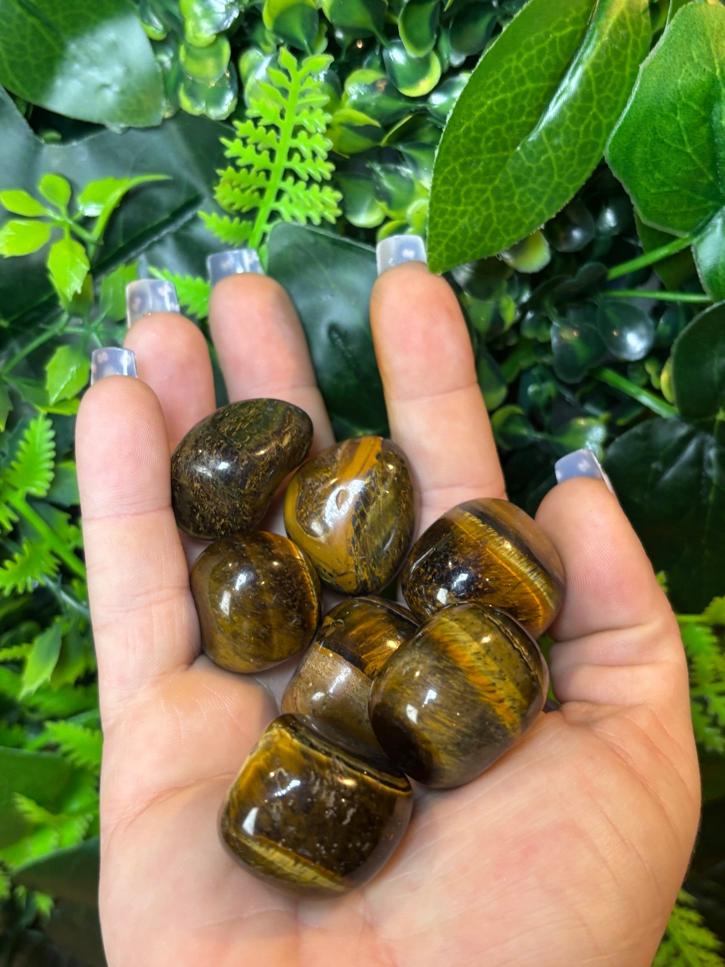 Tigers Eye tumblestone