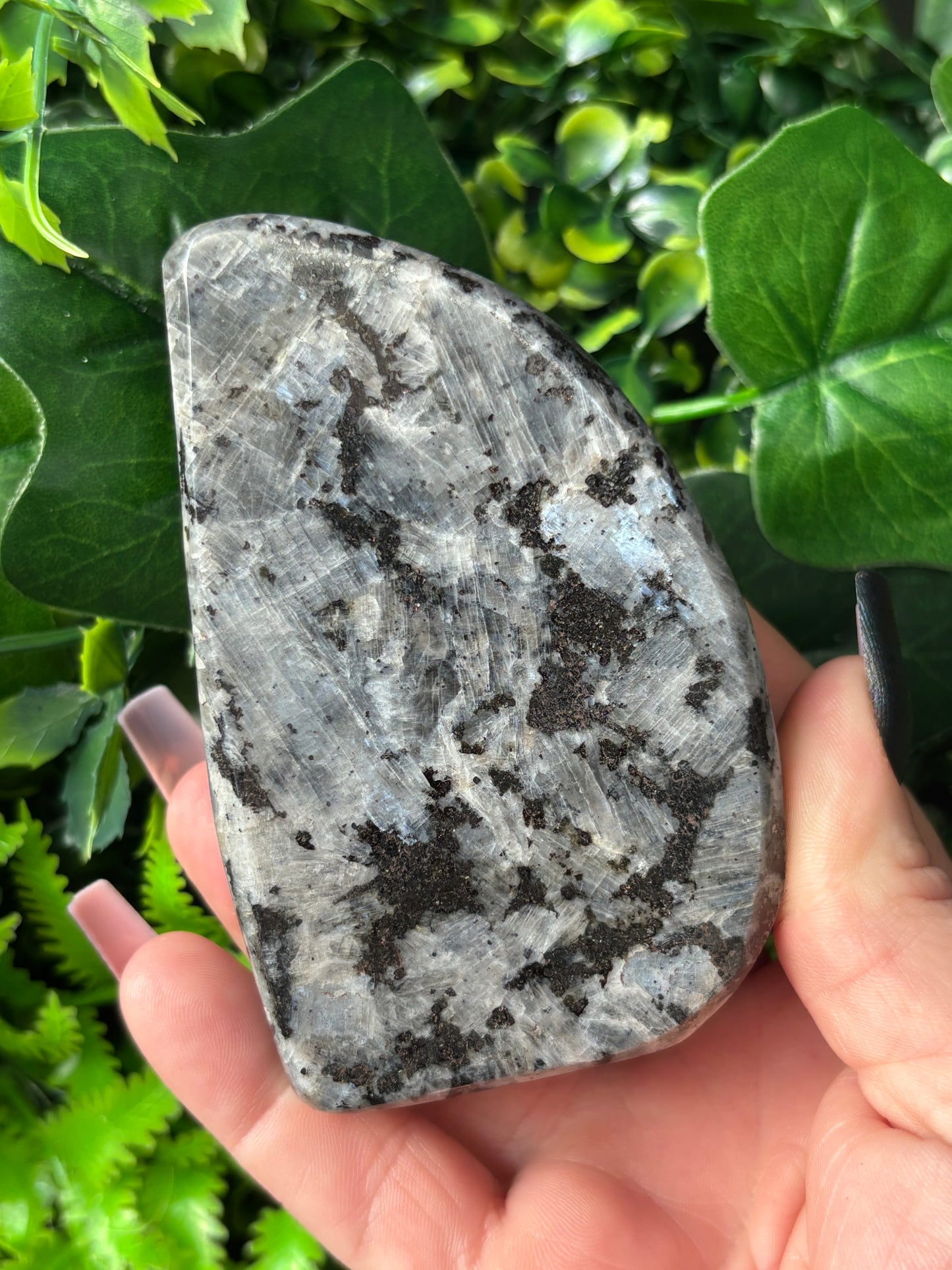 Larvikite freeforms