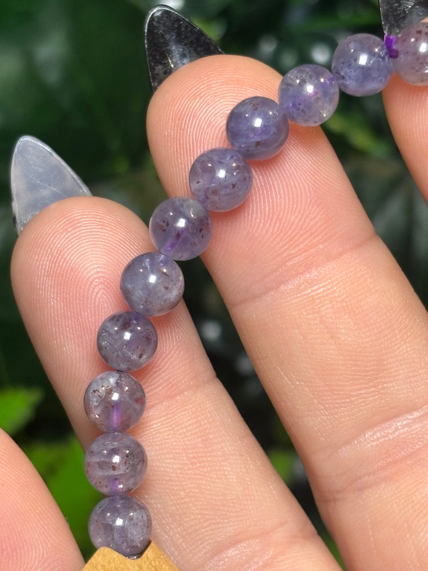 Iolite beaded bracelet - 6mm