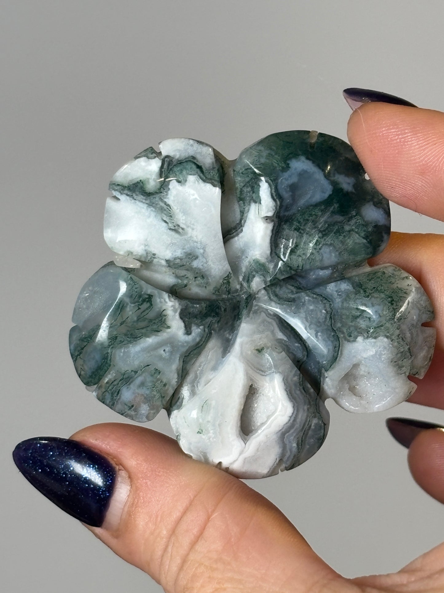 Moss agate blossoms
