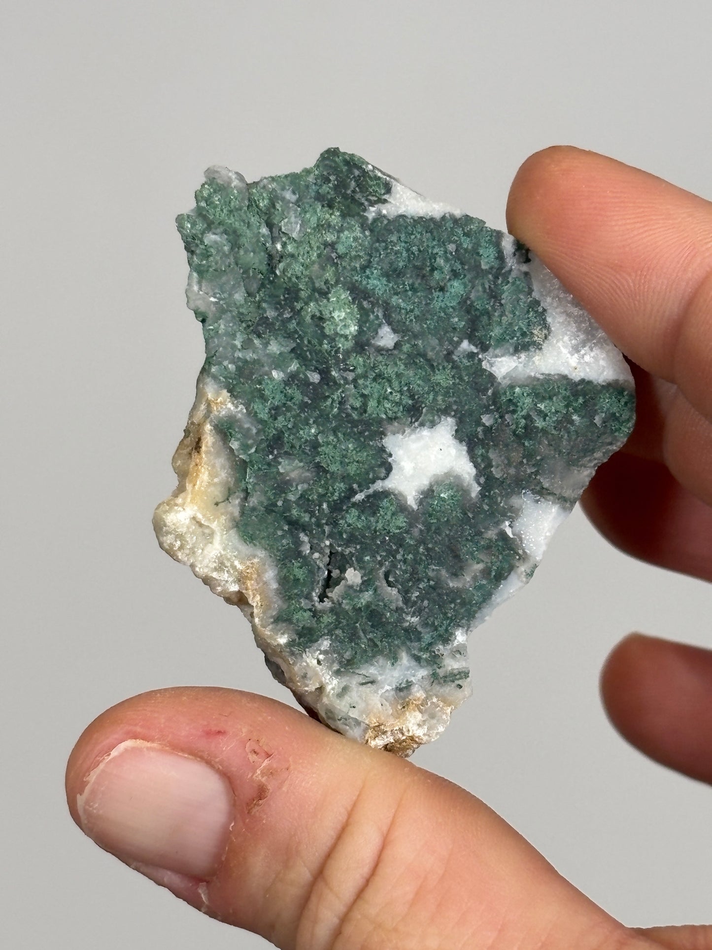 Raw Moss Agate chunks