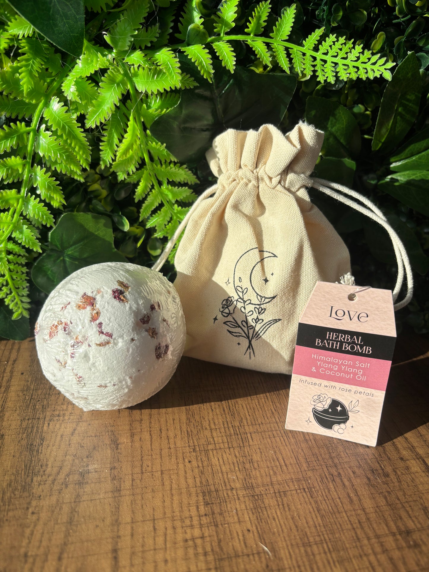 Herbal bath bombs