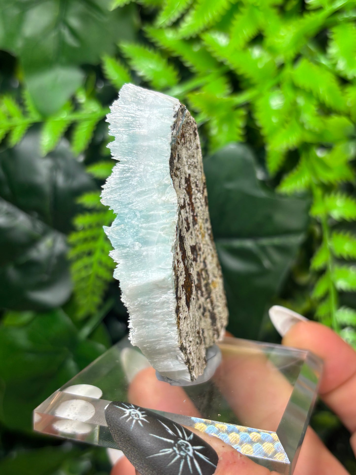 Hemimorphite - B