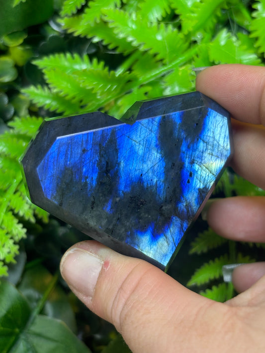 Labradorite heart - dual flash - A