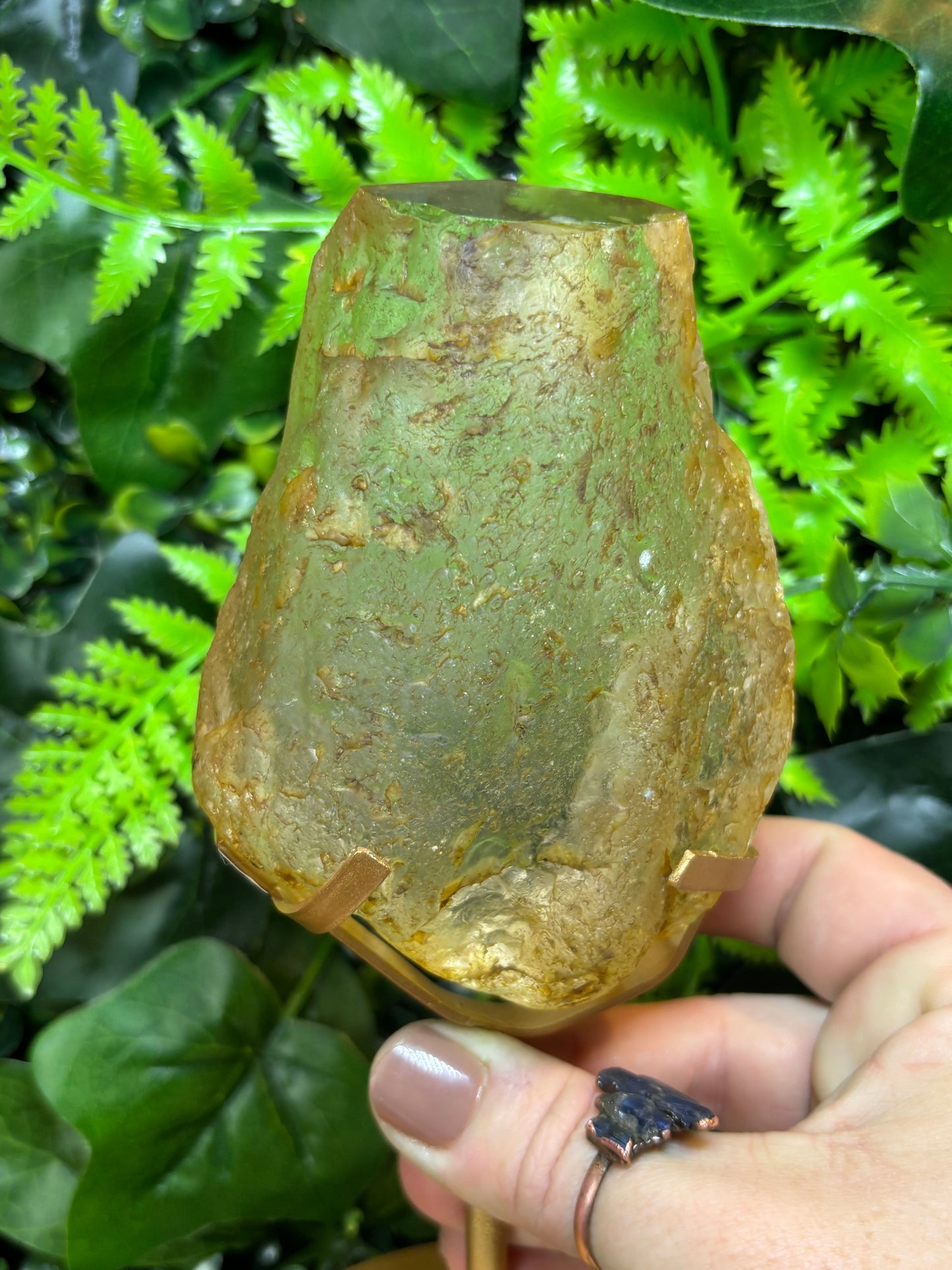 Part raw Golden Healer free form on custom stand