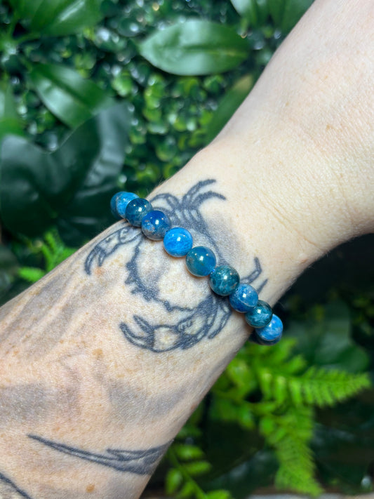 Blue Apatite beaded bracelet - 8mm