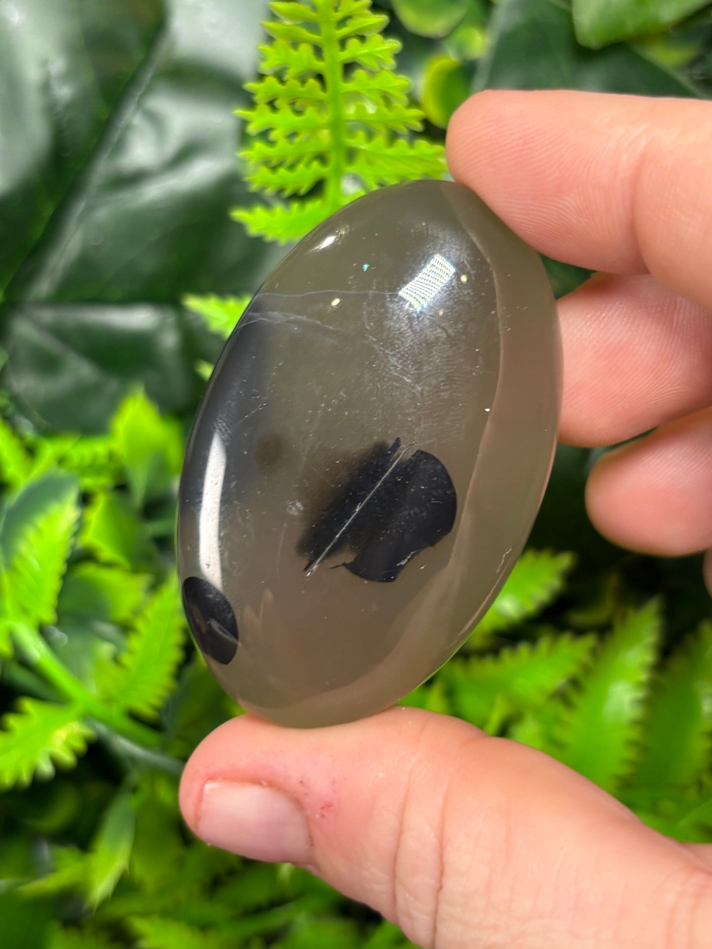 Volcano Agate palm stones - UV reactive