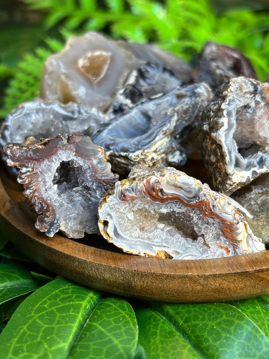 Oco Agate mini geode - Brazil - intuitively chosen