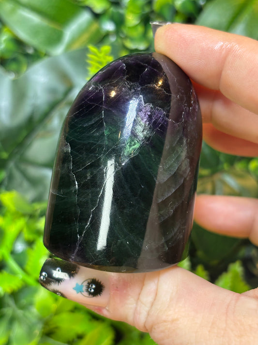 Fluorite free form - A