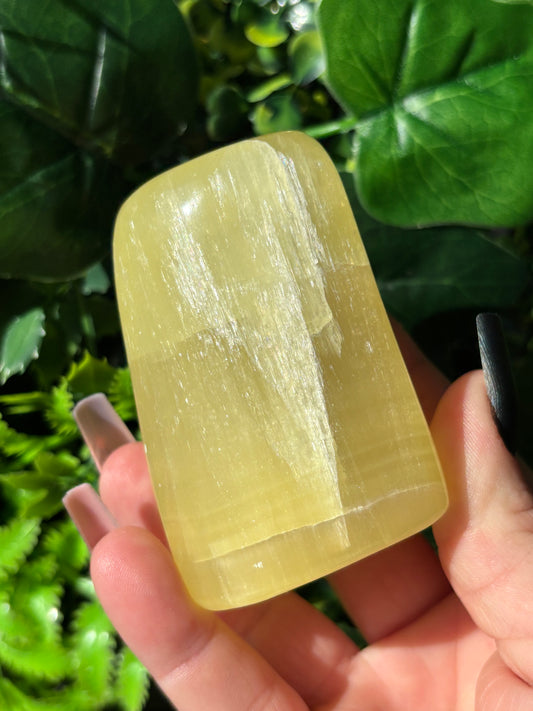 Lemon Calcite Freeforms