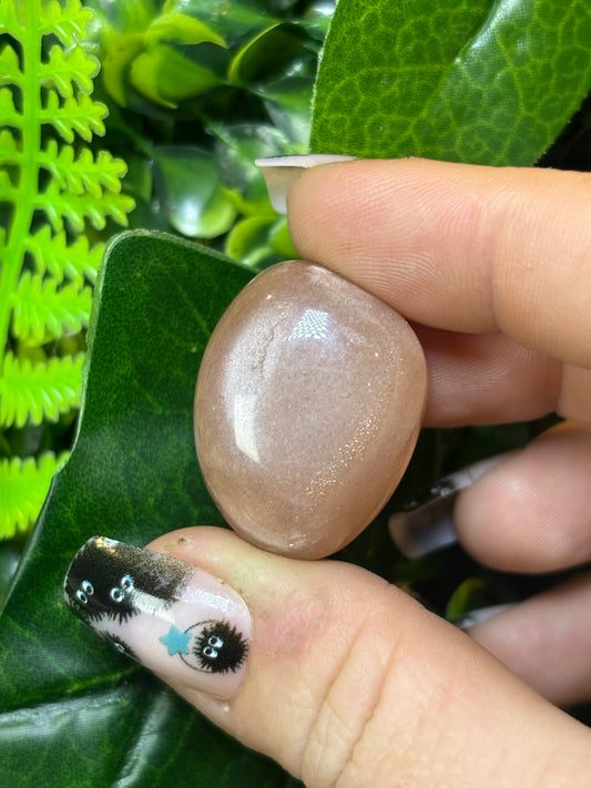 Peach Moonstone X Sunstone tumblestone