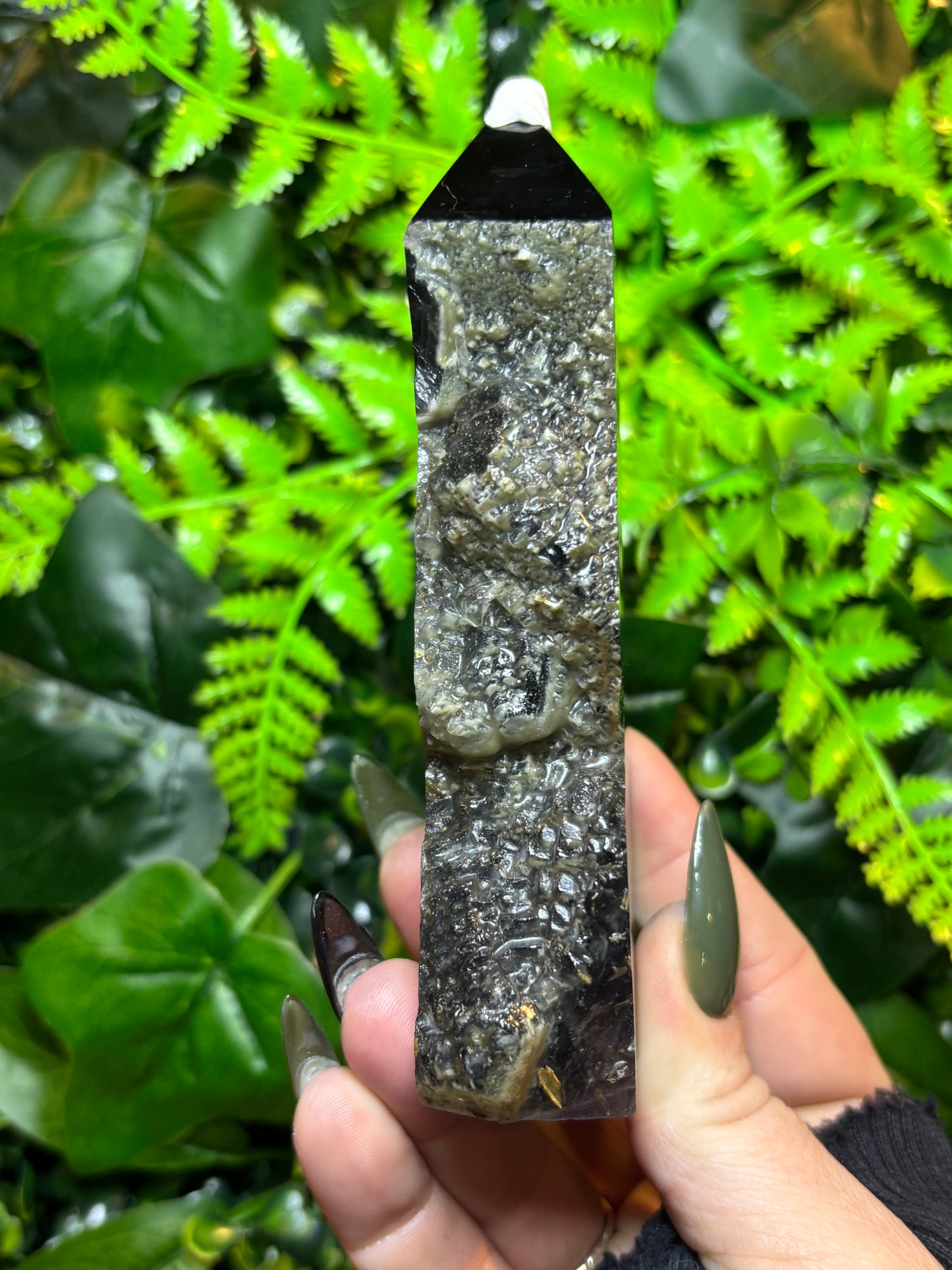 Dark Rainbow Fluorite tower - Raw edge - A