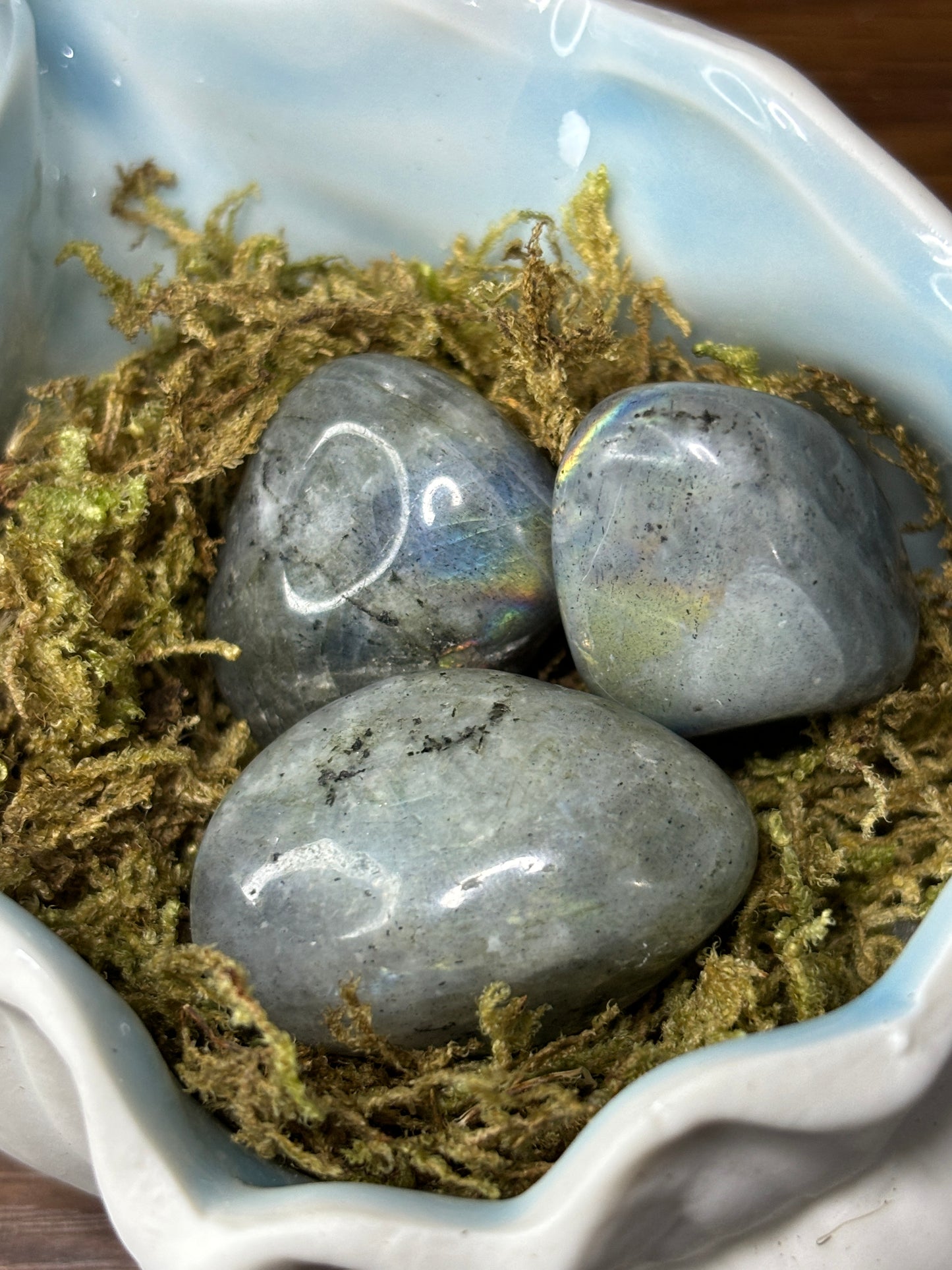 Labradorite tumble stone