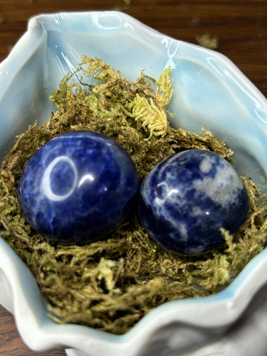 Sodalite tumble stone