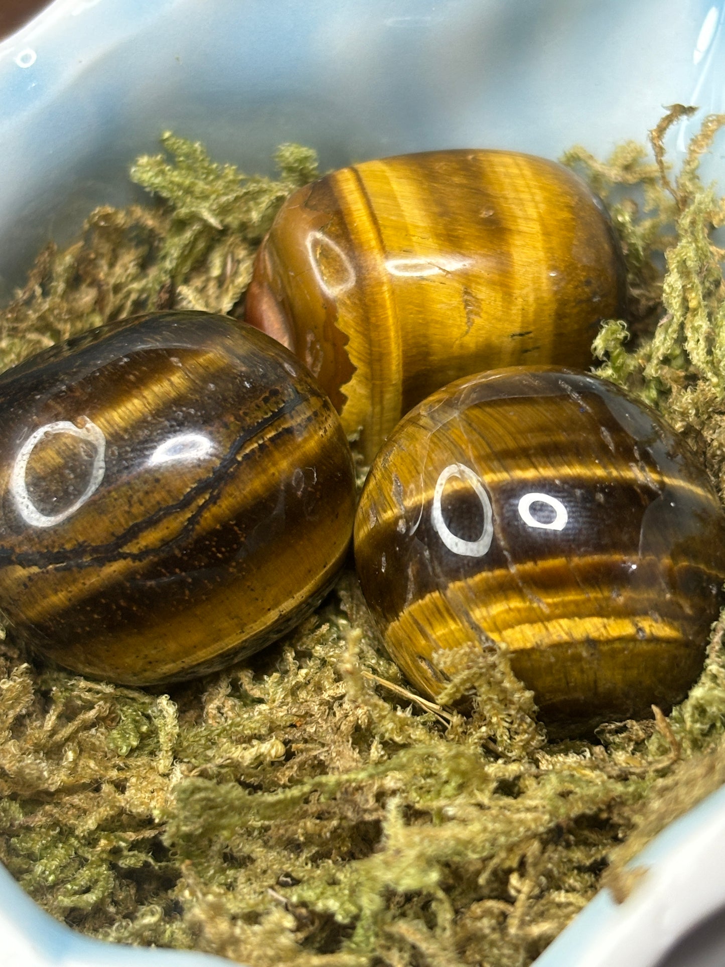 Yellow tigers eye tumble stone