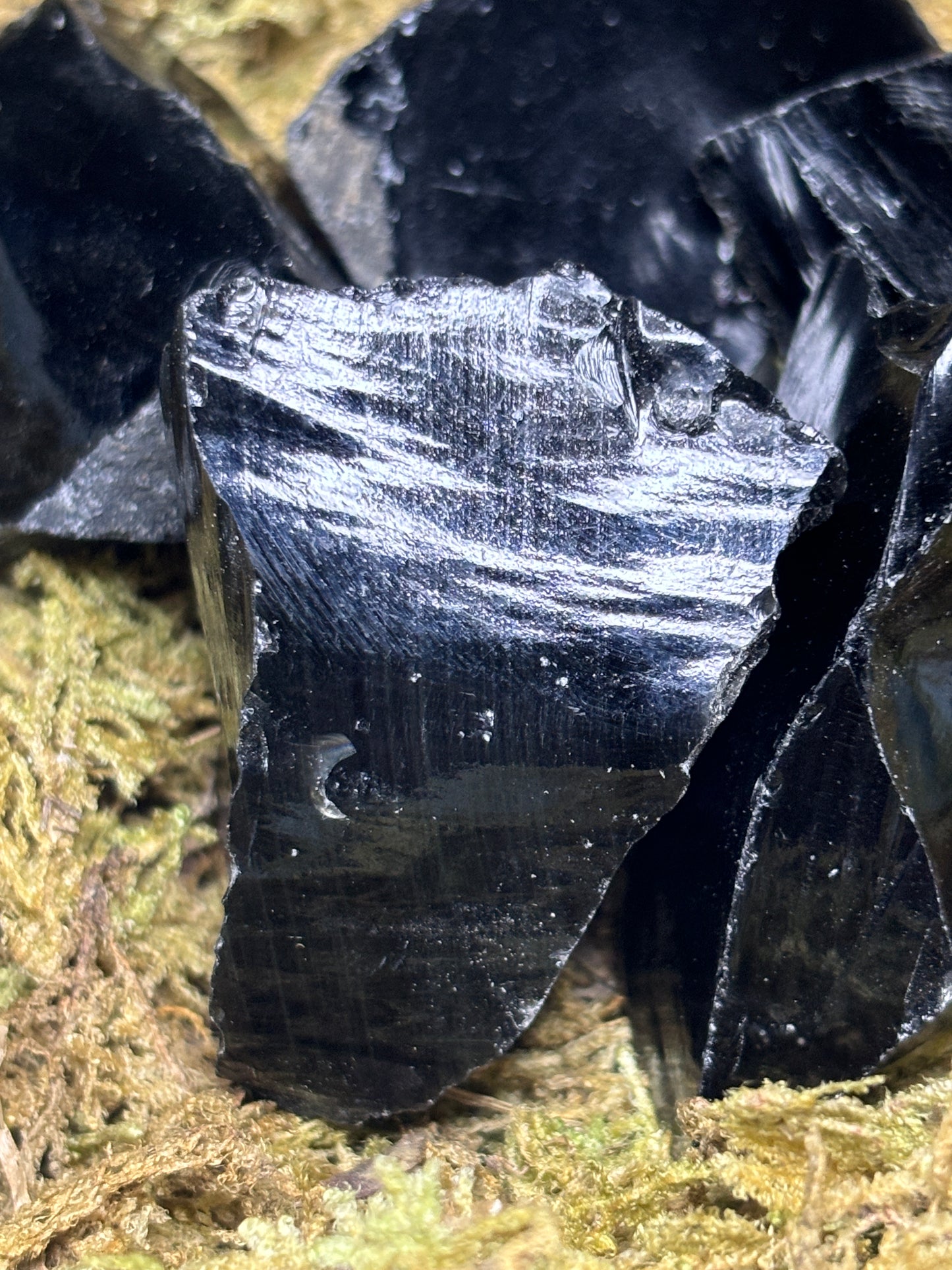 Raw obsidian