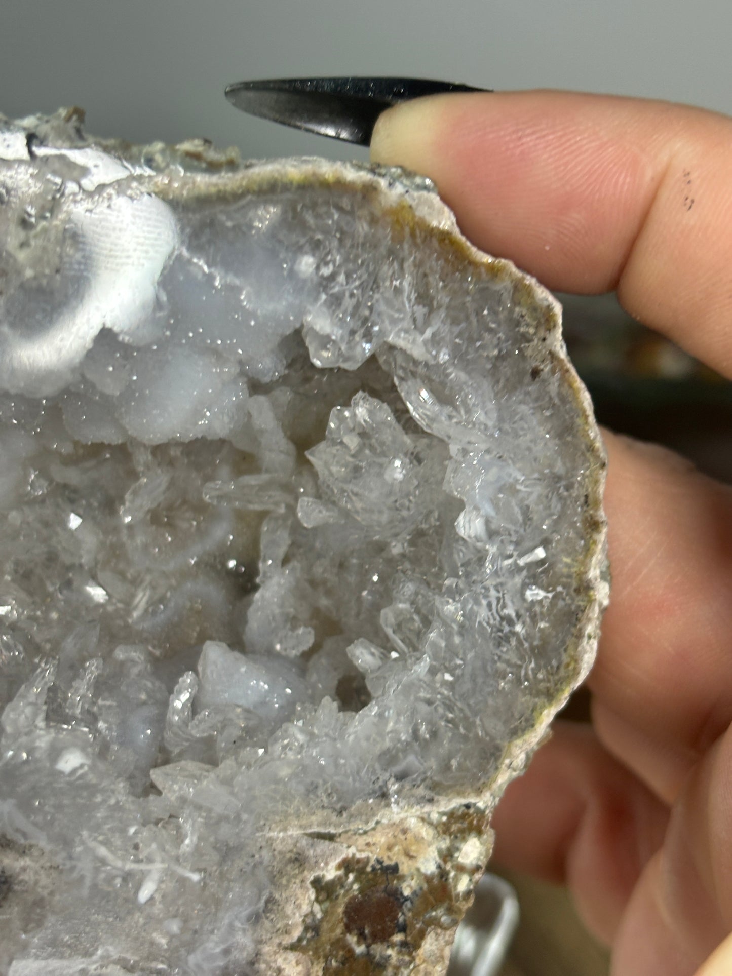 Druzy agate geode