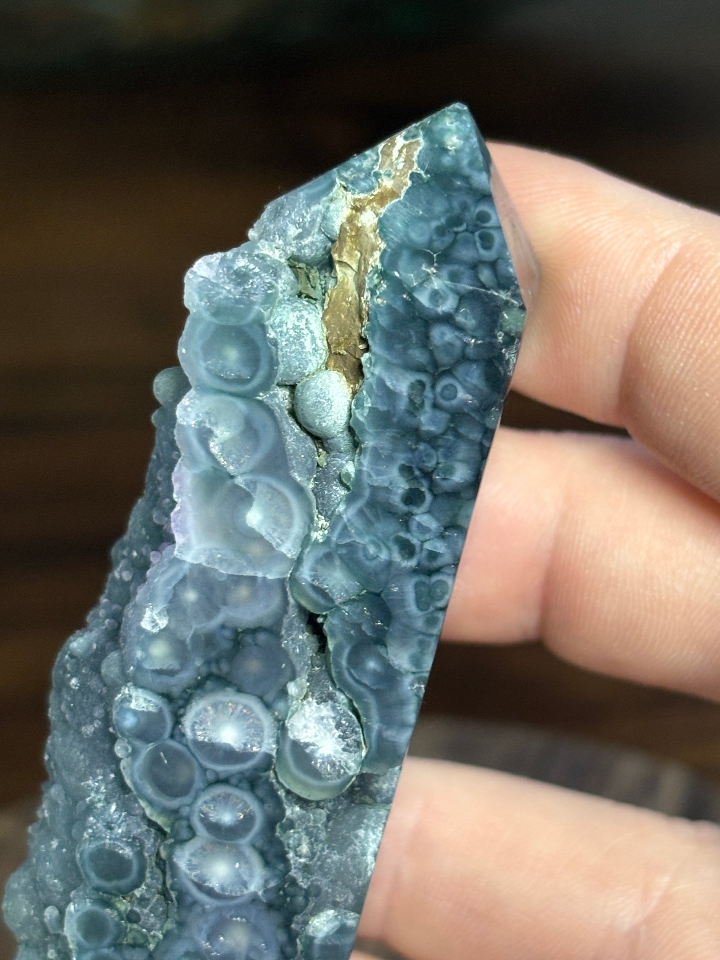 Grape agate tower 1