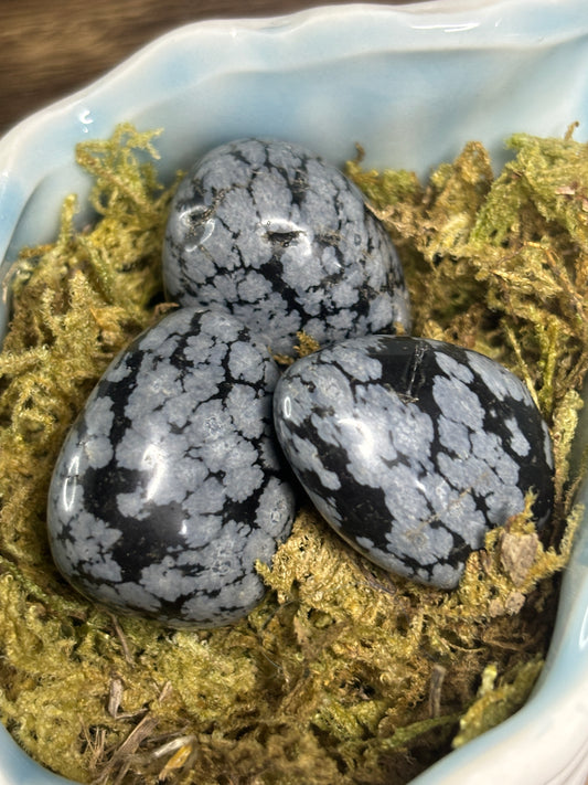 Snowflake obsidian tumble stone